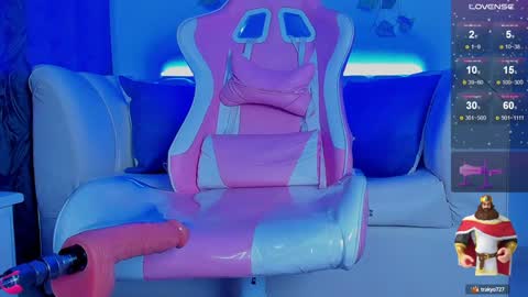 Issac online show from 12.10.24