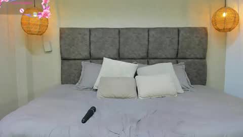 Snapshot of issawalton chatting on 02.28.26 isa online show from 02.28.26