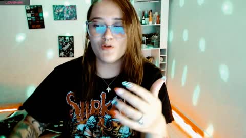 Yiz online show from 02.01.25