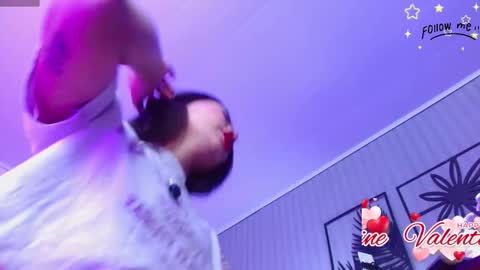 Snapshot of issys_lam chatting on 02.15.26 issys online show from 02.15.26