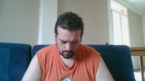Snapshot of italianbigboy93 chatting on 09.30.25 italianbigboy93 online show from 09.30.25