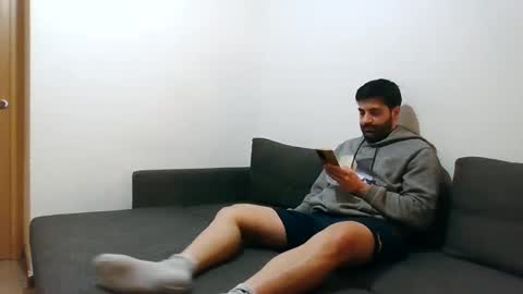 italianboybcn online show from 12.31.24