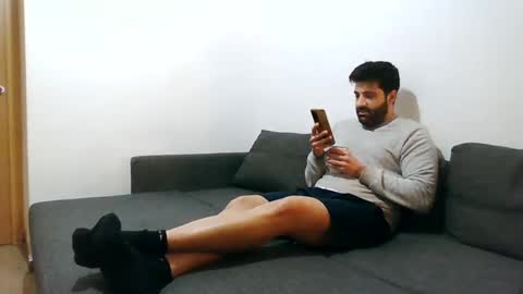 italianboybcn online show from 01.03.25