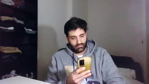 italianboybcn online show from 01.12.25