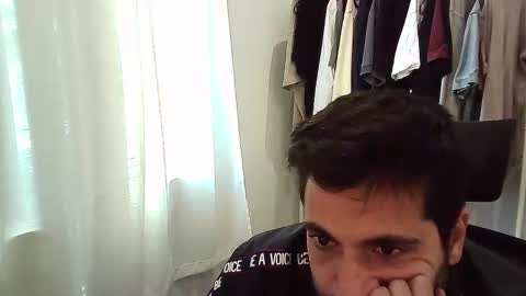 italianboybcn online show from 09.24.25