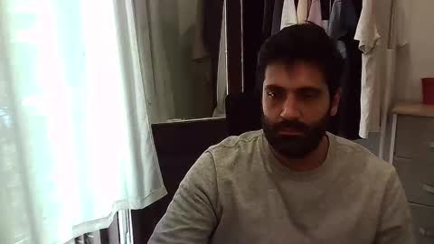 italianboybcn online show from 10.05.25