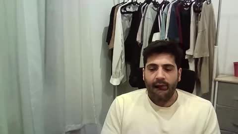 italianboybcn online show from 01.14.26