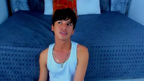 ithan_kingtwin online show from 06.12.26