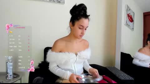 Angelica online show from 10.28.25