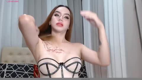 Emily online show from 11.13.25