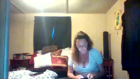 Snapshot of its_kimber chatting on 05.21.26 its kimber online show from 05.21.26