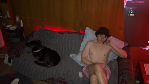 Snapshot of its_lola_rose chatting on 03.15.26 Lola Rose online show from 03.15.26