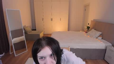 Snapshot of its_yummy chatting on 07.19.26 Yami online show from 07.19.26