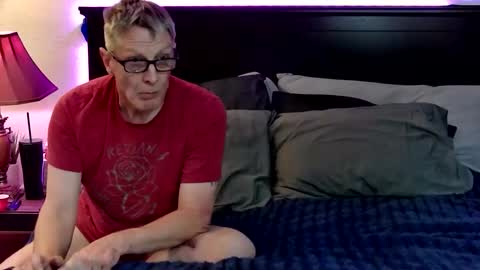 Snapshot of itsallaboutme68 chatting on 04.21.26 Just John online show from 04.21.26