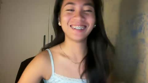 Snapshot of itscandygurl chatting on 06.17.26 Candy online show from 06.17.26