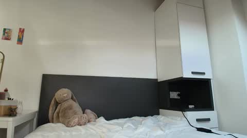 itschanelxx online show from 04.11.26