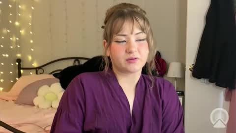 Snapshot of itscutiekali chatting on 04.23.26 Kali Cutie online show from 04.23.26