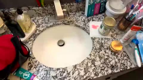 Snapshot of itsjayyourbae chatting on 12.17.24 itsjayyourbae online show from 12.17.24