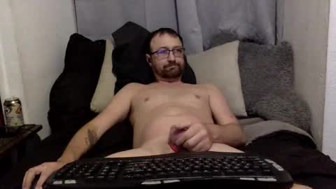 Snapshot of itsjustcute0121 chatting on 11.14.25 itsjustcute0121 online show from 11.14.25