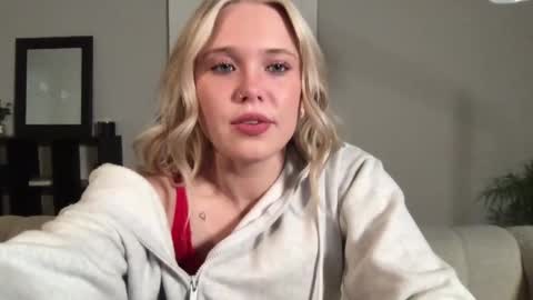 Snapshot of itsmadisynmae chatting on 02.28.25 OF  madisynmaee online show from 02.28.25