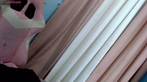 itsme_abby69 online show from 05.28.26
