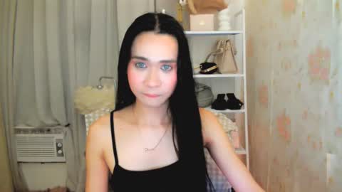 Snapshot of itsme_kat chatting on 07.24.26 itsme_kat online show from 07.24.26