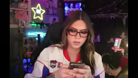 Snapshot of itsnickibabyy chatting on 01.16.25 Nicki Foxx online show from 01.16.25