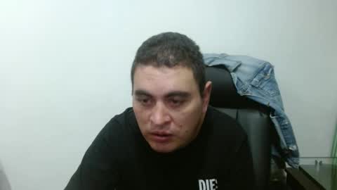 Snapshot of ivan_sexyx chatting on 01.22.25 Ivan M online show from 01.22.25