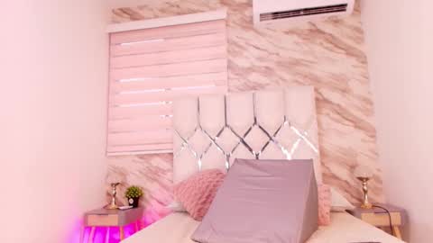 Snapshot of ivanna_vega_ chatting on 02.10.26 ivanna online show from 02.10.26