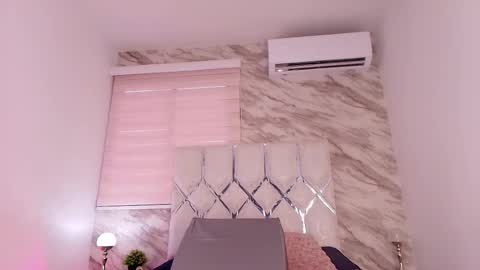 Snapshot of ivanna_vega_ chatting on 03.12.26 ivanna online show from 03.12.26