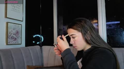 Snapshot of ivanna_west chatting on 05.12.26 Ivanna West online show from 05.12.26