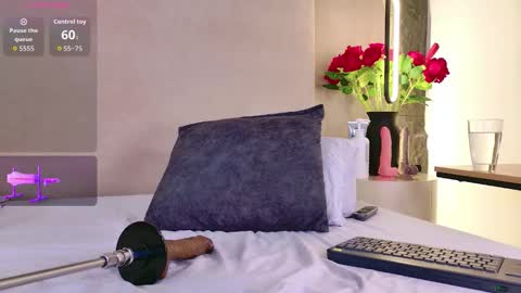 Ivanna Moretti  online show from 12.22.25