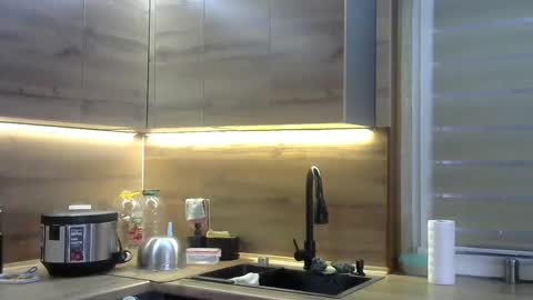 IrennaSplash online show from 02.14.25