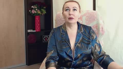 IrennaSplash online show from 02.25.26