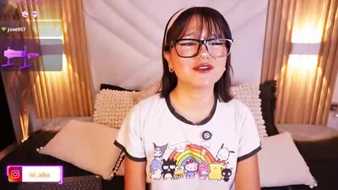 Snapshot of ivi_aiko chatting on 05.26.26 Ivi online show from 05.26.26