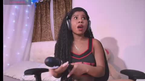 Snapshot of ivonjoness chatting on 06.14.26 Ivon Miss Jones online show from 06.14.26