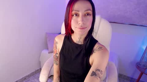 Ivonne  online show from 11.19.25