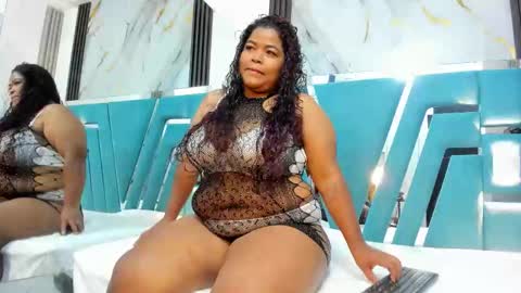 Snapshot of ivonne_brownn chatting on 02.24.26 Ivonny online show from 02.24.26