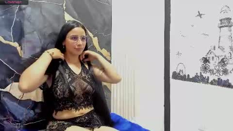 Snapshot of ivonnee27 chatting on 08.01.26 Ivonne online show from 08.01.26