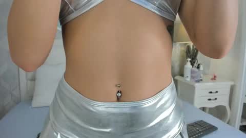 Snapshot of ivonny___ chatting on 02.17.26 ivonny online show from 02.17.26