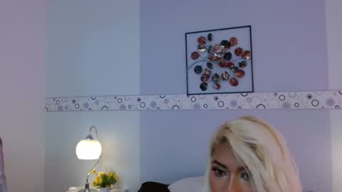 IvonnyBon online show from 03.29.26