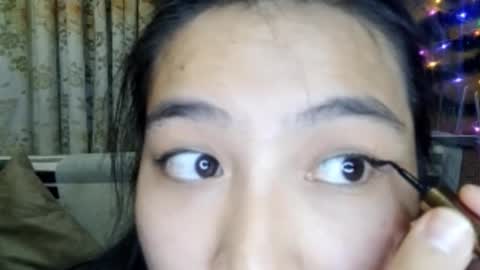 Hey EveryoneIm ElzaGlad to see you in my room online show from 12.16.25