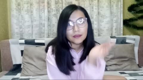 Hey EveryoneIm ElzaGlad to see you in my room online show from 12.21.25