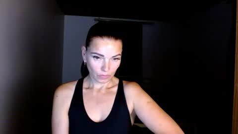 Snapshot of ivorymuse chatting on 07.08.26 Lana online show from 07.08.26