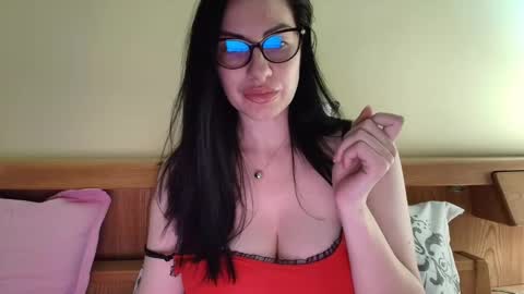 Ivory online show from 02.25.25