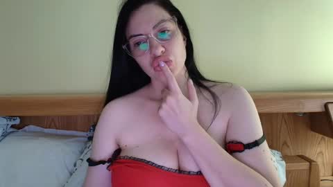 Ivory online show from 09.29.25