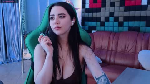 ivorywood_ online show from 01.10.26