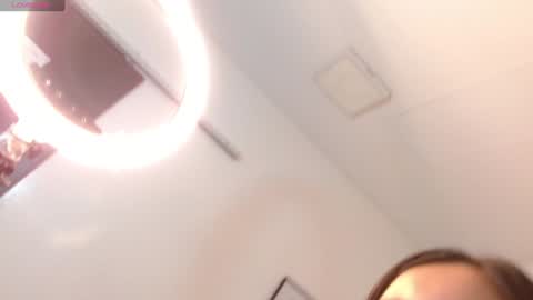 Snapshot of ivy_gail chatting on 01.08.25 IVY online show from 01.08.25