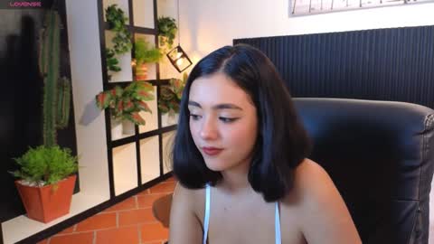 Snapshot of ivy_gail chatting on 11.16.25 IVY online show from 11.16.25