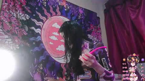 Ivy online show from 10.11.25